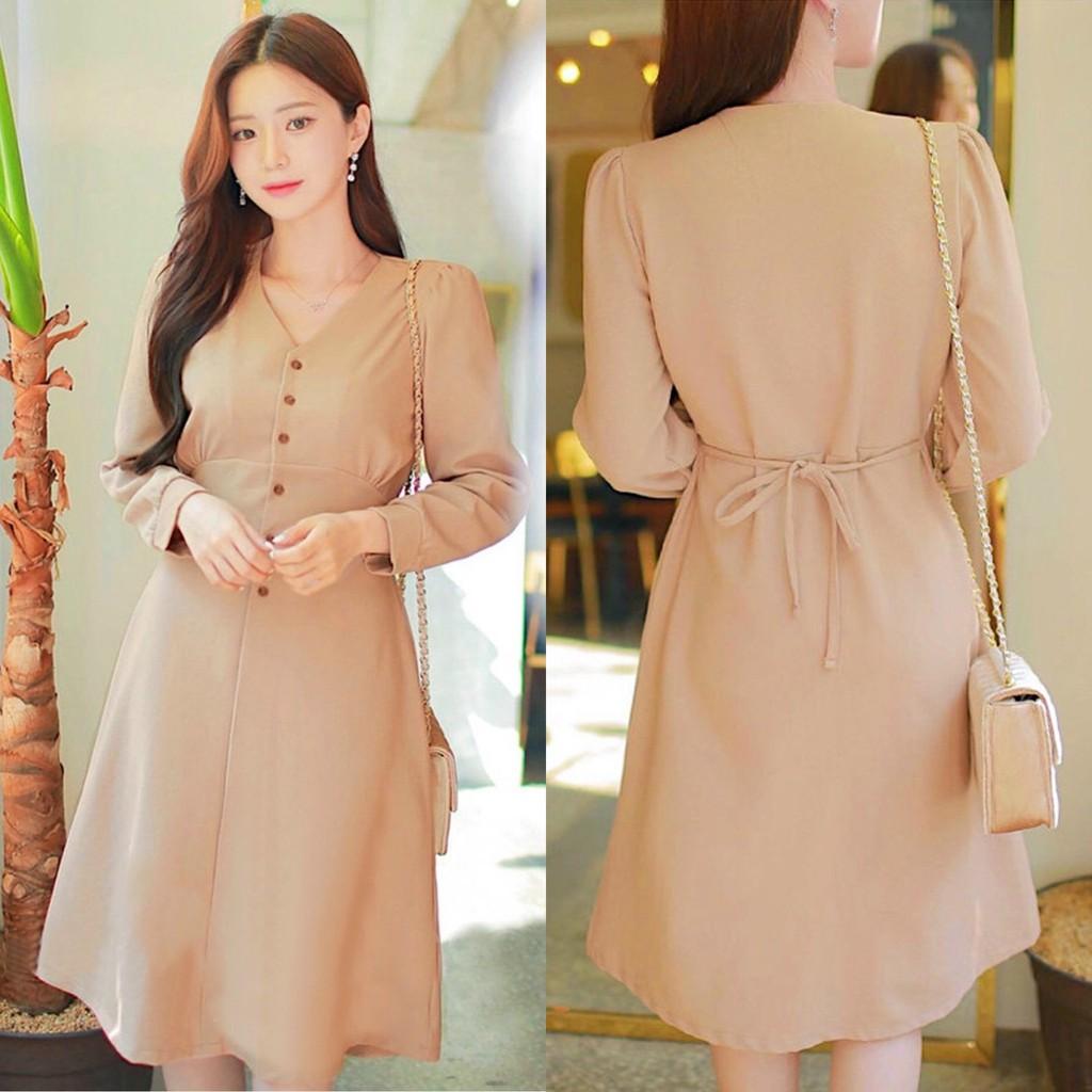 Đầm Suông Ngắn Kem Cột Dây Eo