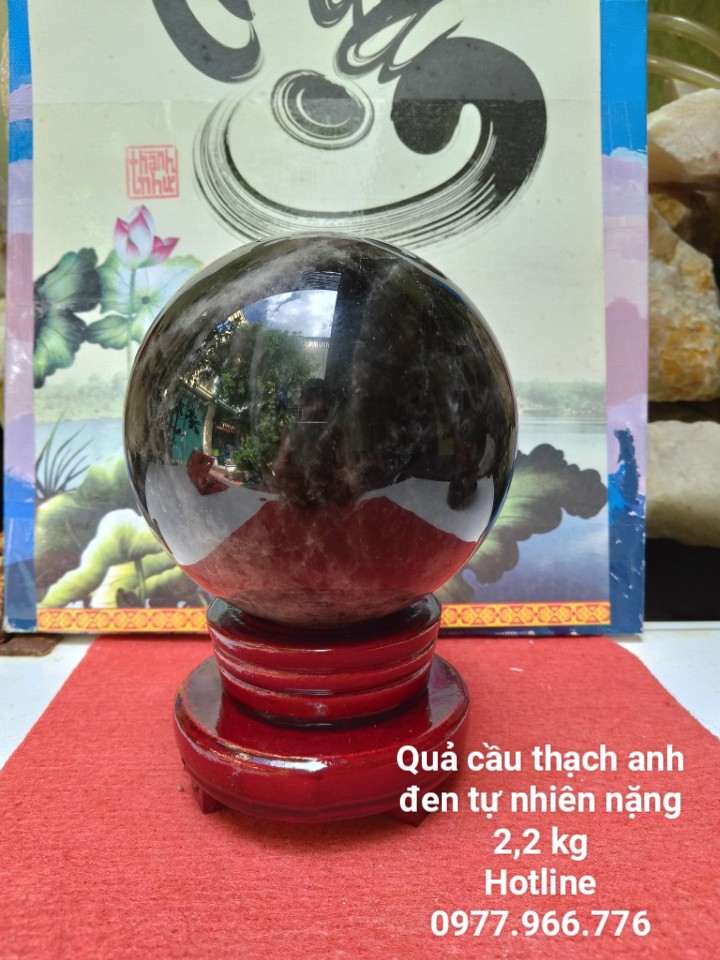 Quả Bi cầu Phong Thuỷ Đá Thach Anh Màu Đen Có Tặng Kèm Đế - đường kính 12cm