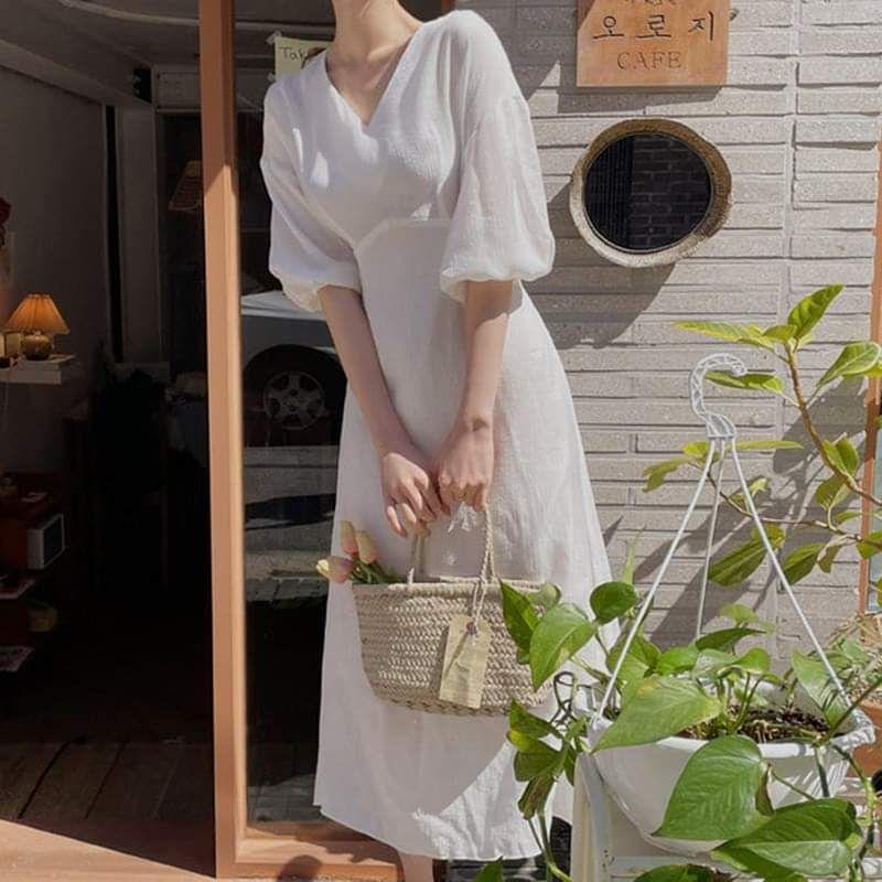 Đầm công sở cổ V tay phồng dịu dàng thanh lịch