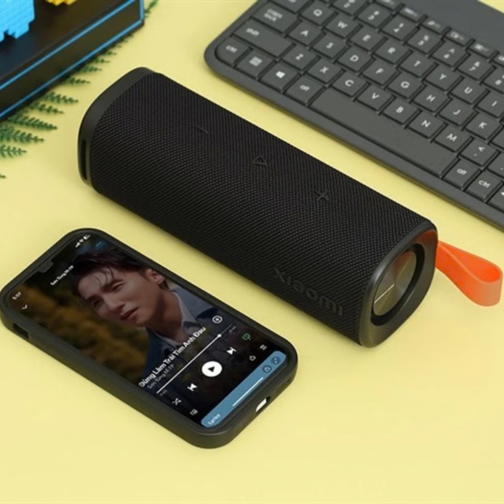 Loa Bluetooth Xiaomi Sound Outdoor - GiaPhucStore | Hàng Chính Hãng