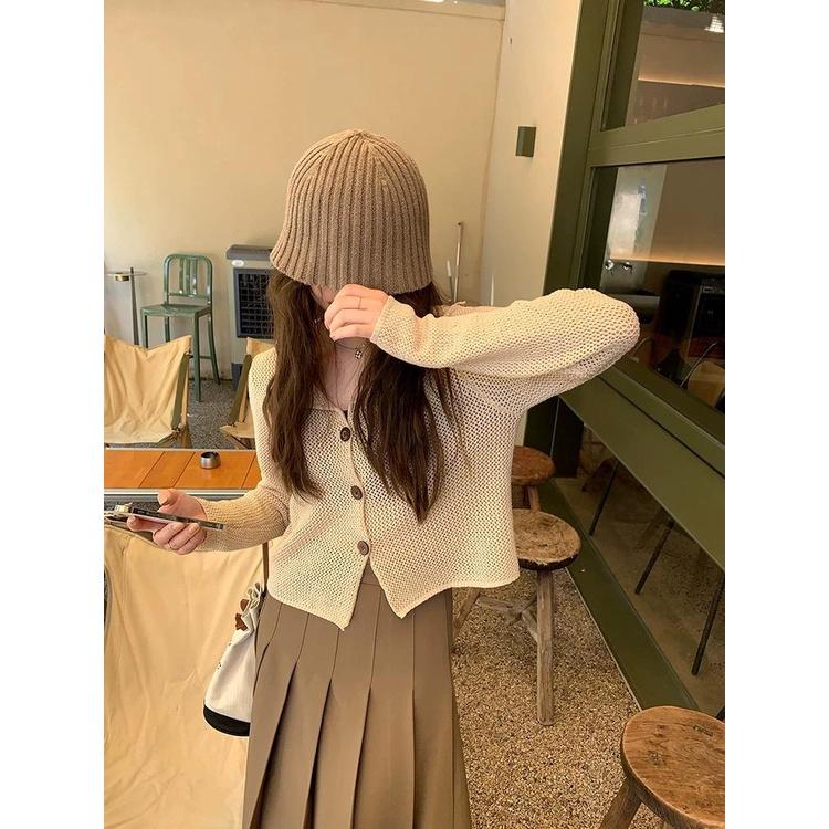 MS835 Áo len nữ montoghi đan móc cổ bẻ đính cúc
