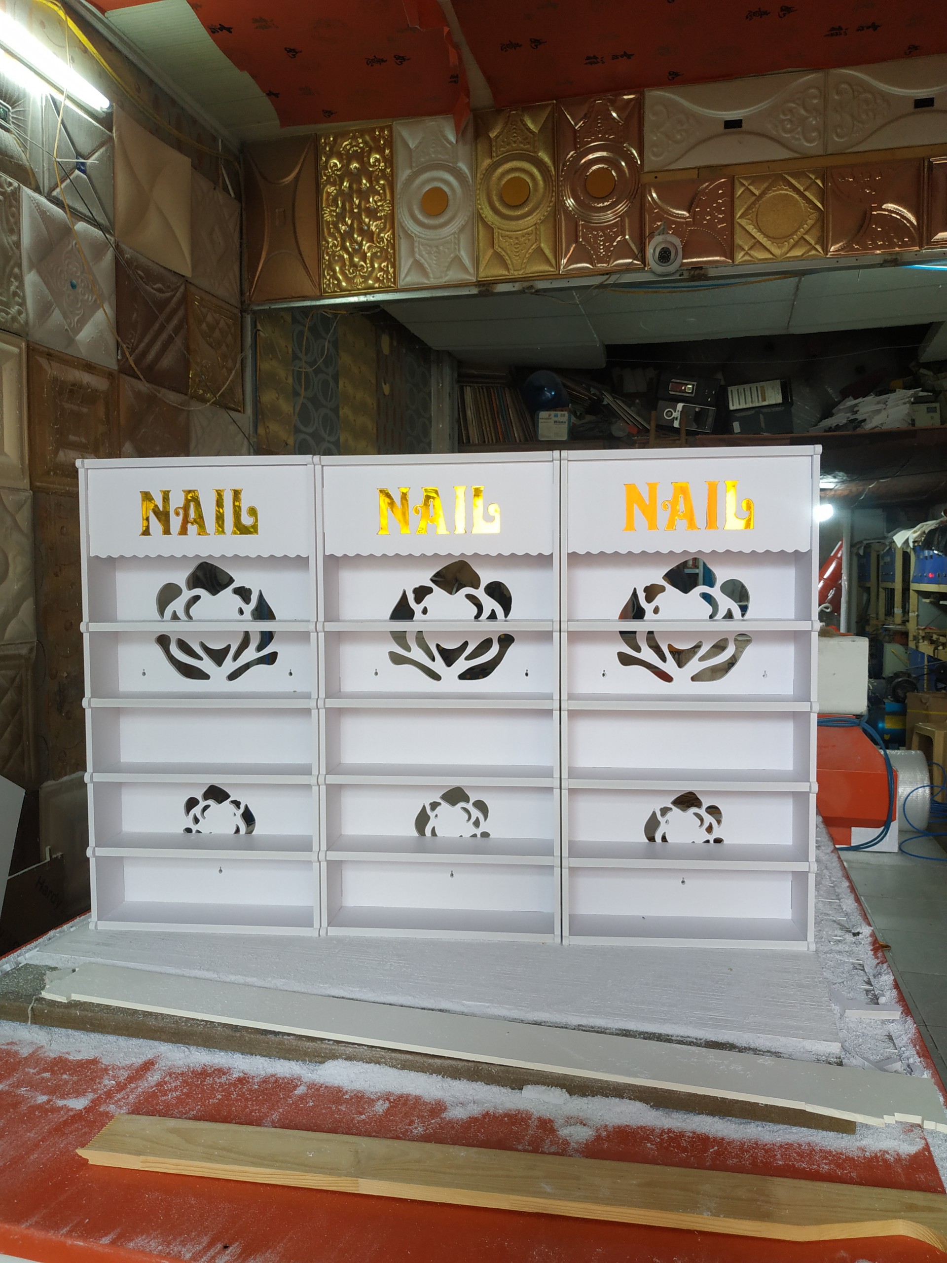 Kệ đựng Sơn Nail hoa hồng