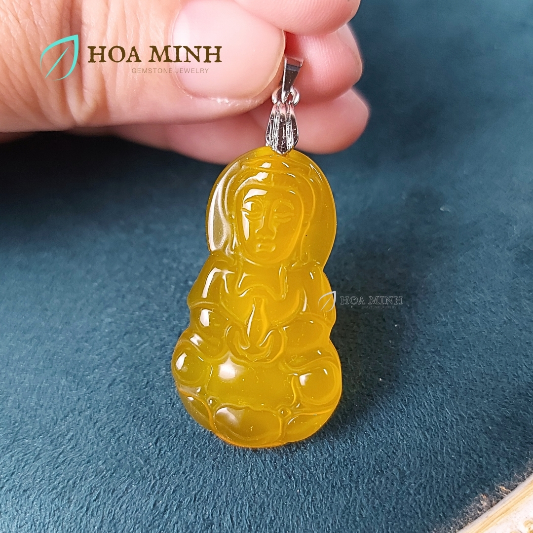 Mặt dây chuyền đá Mã Não A Phật Bà Quan Âm size 36.8x21mm phong thái từ bi, điềm nhiên may mắn