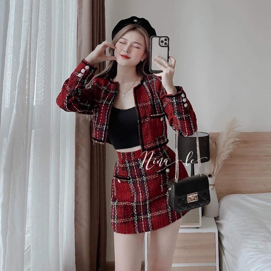 Set 3 món dạ caro đỏ khoác crop cổ tròn áo 2 dây đen chân váy ngắn mẫu chị nina lê