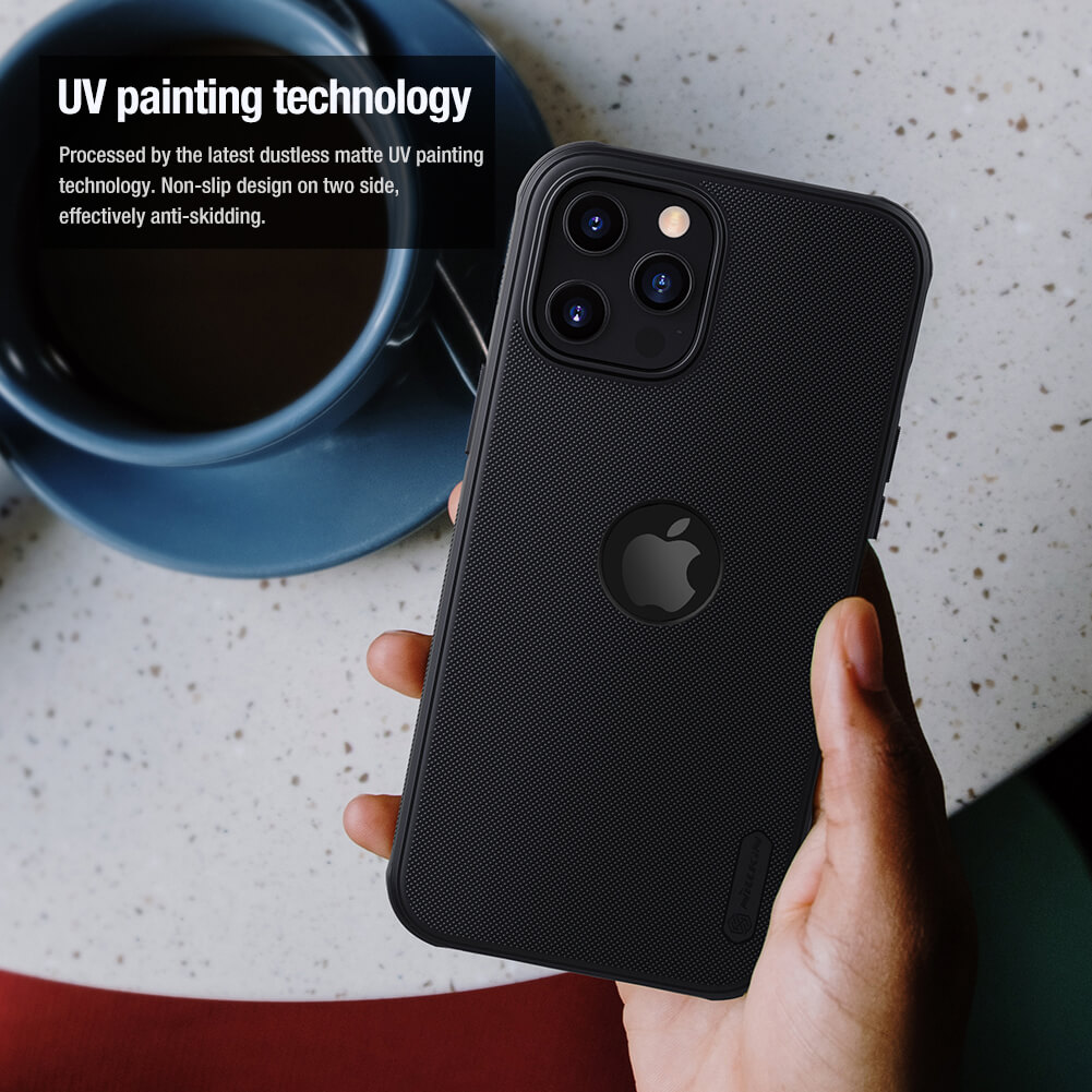 Ốp lưng cho iPhone 12 Pro Max 6.7 inch (hở logo) chống sốc mặt lưng nhám hiệu Nillkin Super Frosted Shield Pro cho khả năng chống sốc cực tốt, chất liệu cao cấp, mặt lưng nhám sang trọng - Hàng chính hãng