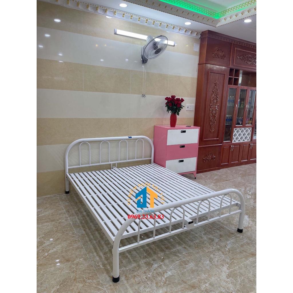 Giường sắt dáng U đơn giản 1M4X2m - ĐẠI THÀNH