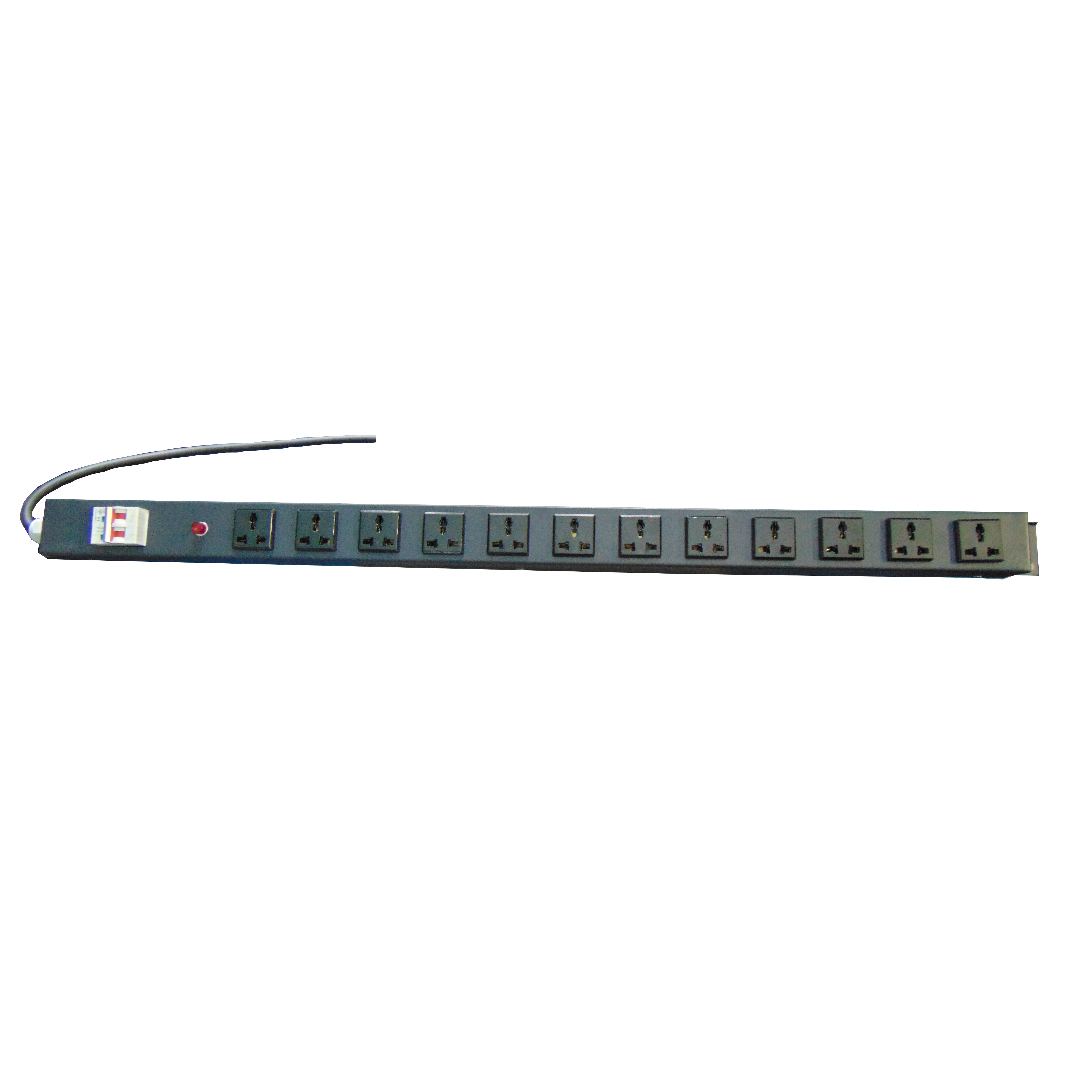 Ổ ĐIỆN RACK PDU 12 CỔNG CÓ CB