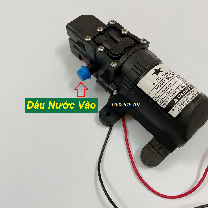 Bơm phun sương 12v tự động ngắt khi khóa đầu vòi ứng dụng rộng rãi trong phun sương tưới lan, rửa máy lạnh, rửa xe, máy bơm phun sương 12v bơm tăng áp mini 12v