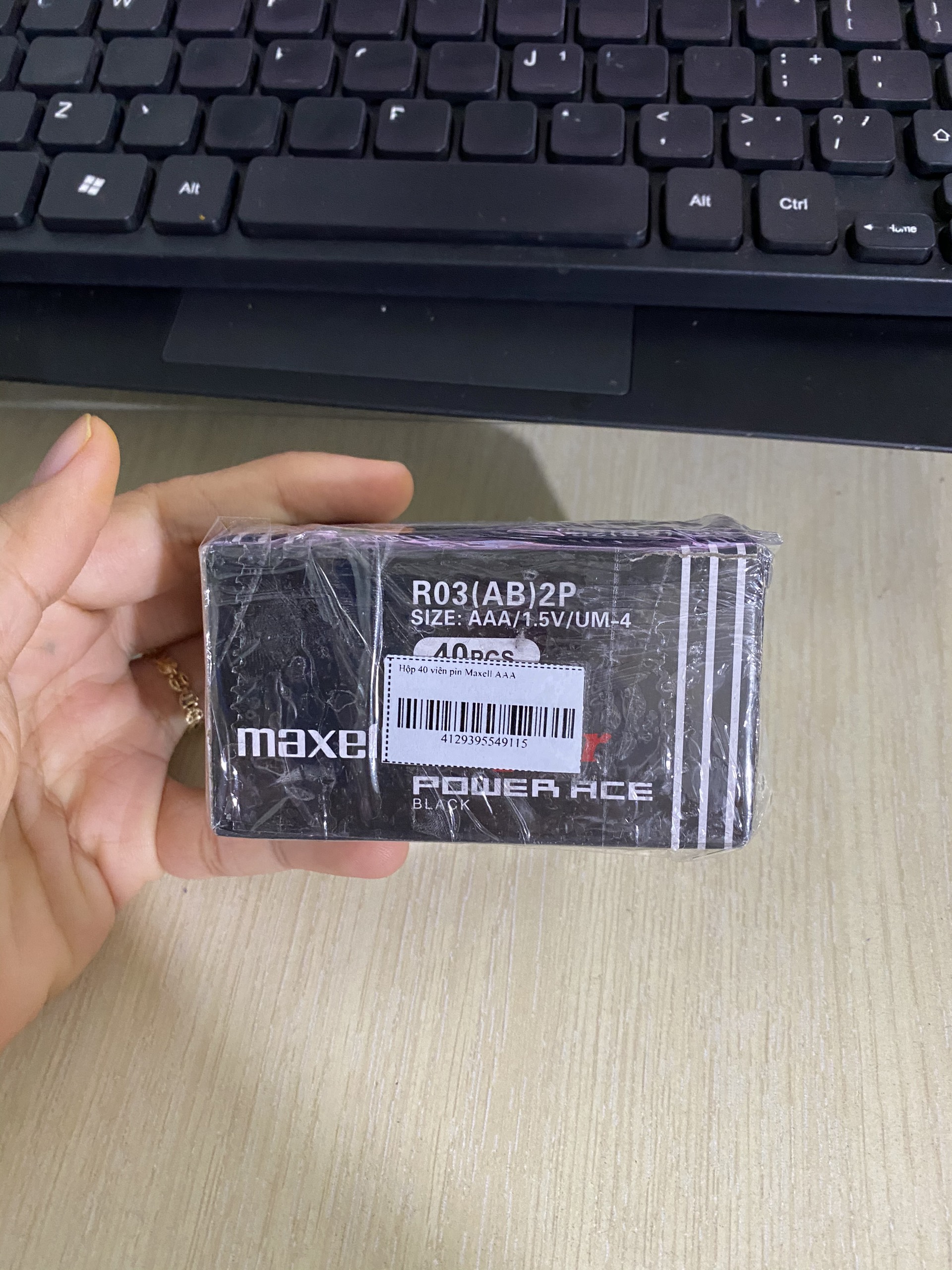 HỘP PIN MAXELL 40 VIÊN  AAA TEM BẠC - HÀNG CHÍNH HÃNG