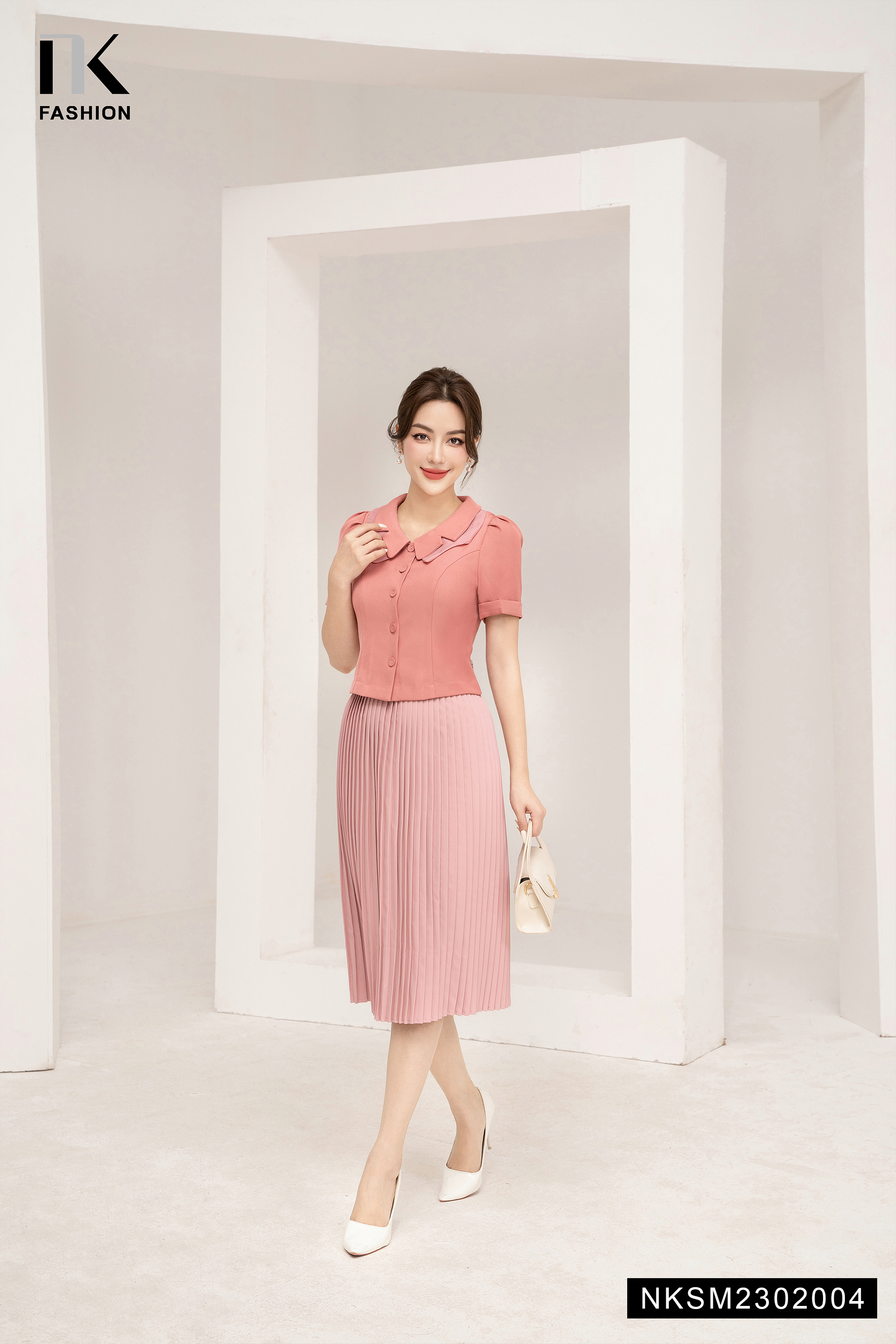 Áo Sơ Mi Nữ NK Fashion Cổ Kẹp Phối Màu Thiết Kế Đơn Giản Thanh Lịch Phù Hợp Đi Làm Chất Vải Hàn Cao Cấp NKSM2302004