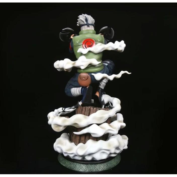 Mô Hình Figure Naruto Kakashi phóng tiêu đứng gỗ 29cm