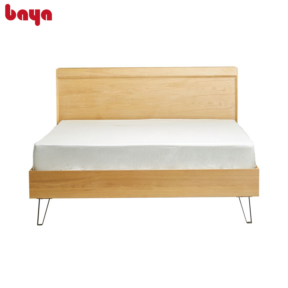 Giường Ngủ Đôi Phong Cách Bắc Âu BAYA CARINE Được Làm Từ Chất Liệu Veneer Sồi, MDF Và Chân Giường Bằng Kim Loại Chắc Chắn