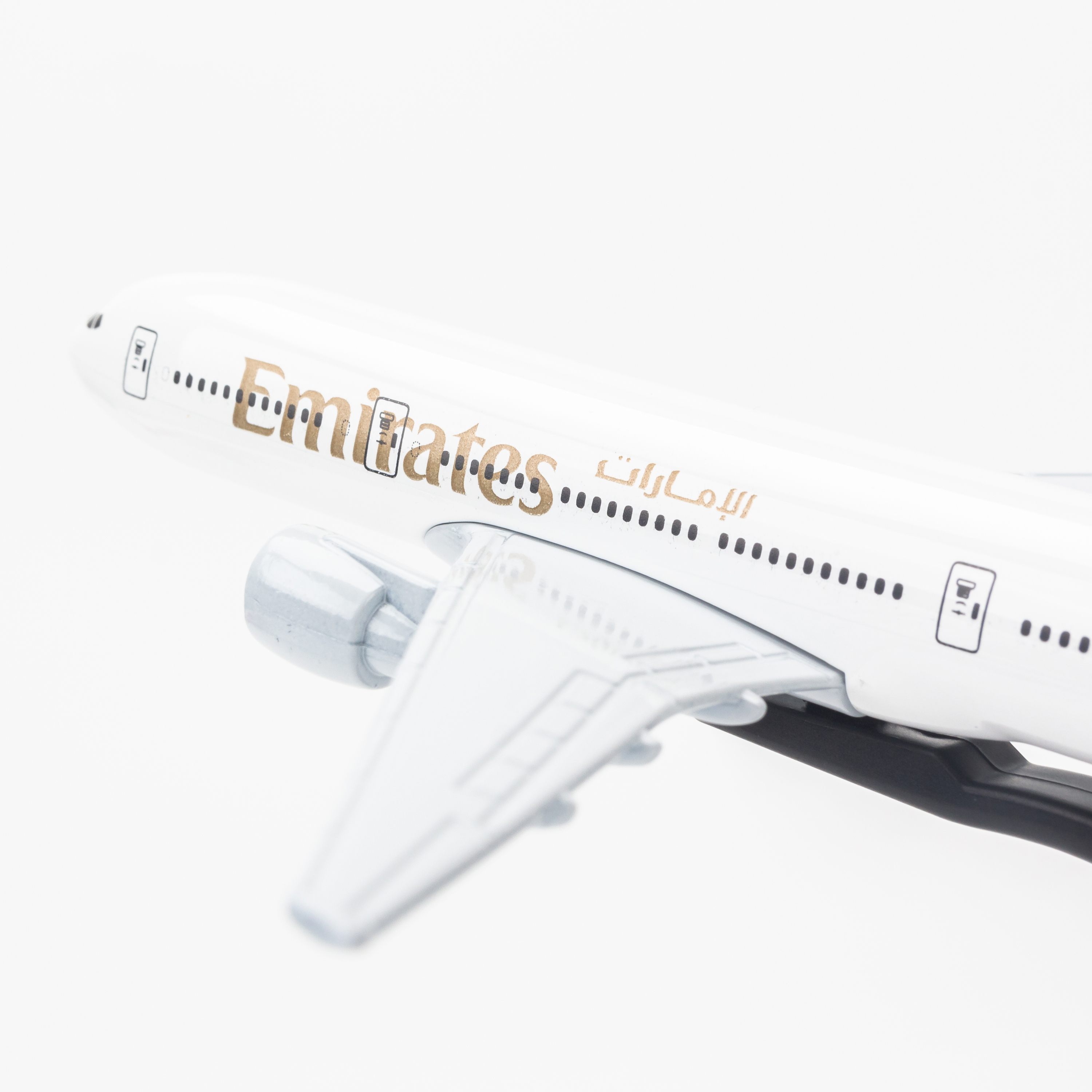 Mô hình máy bay Emirates Airlines 16cm MBMHS16