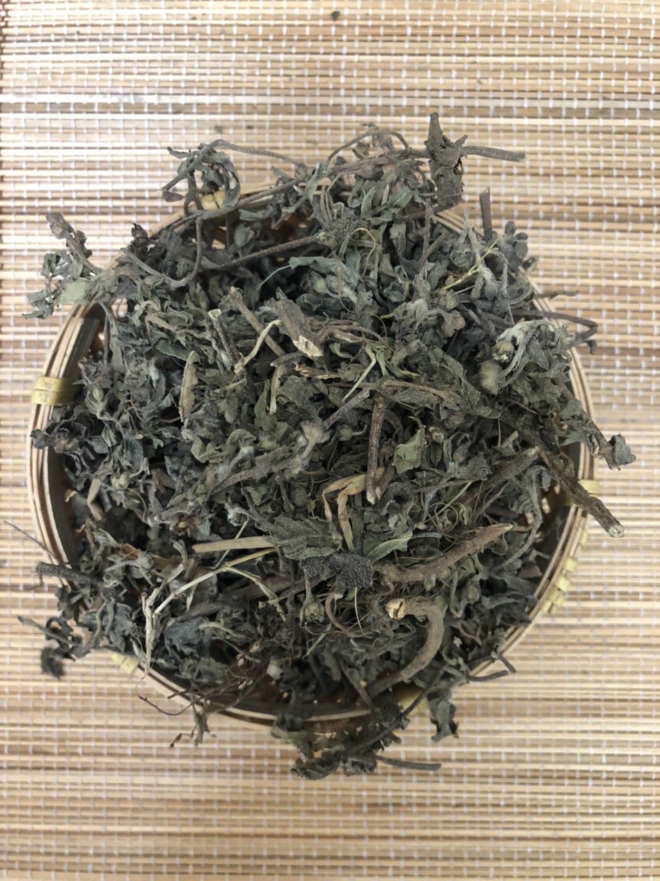 Cây Cỏ Mực khô đóng gói 500g