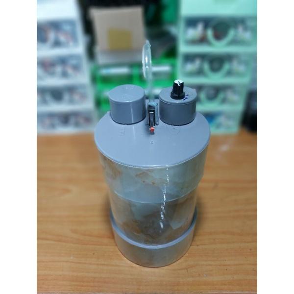 Bình đựng rót rượuu thông minh