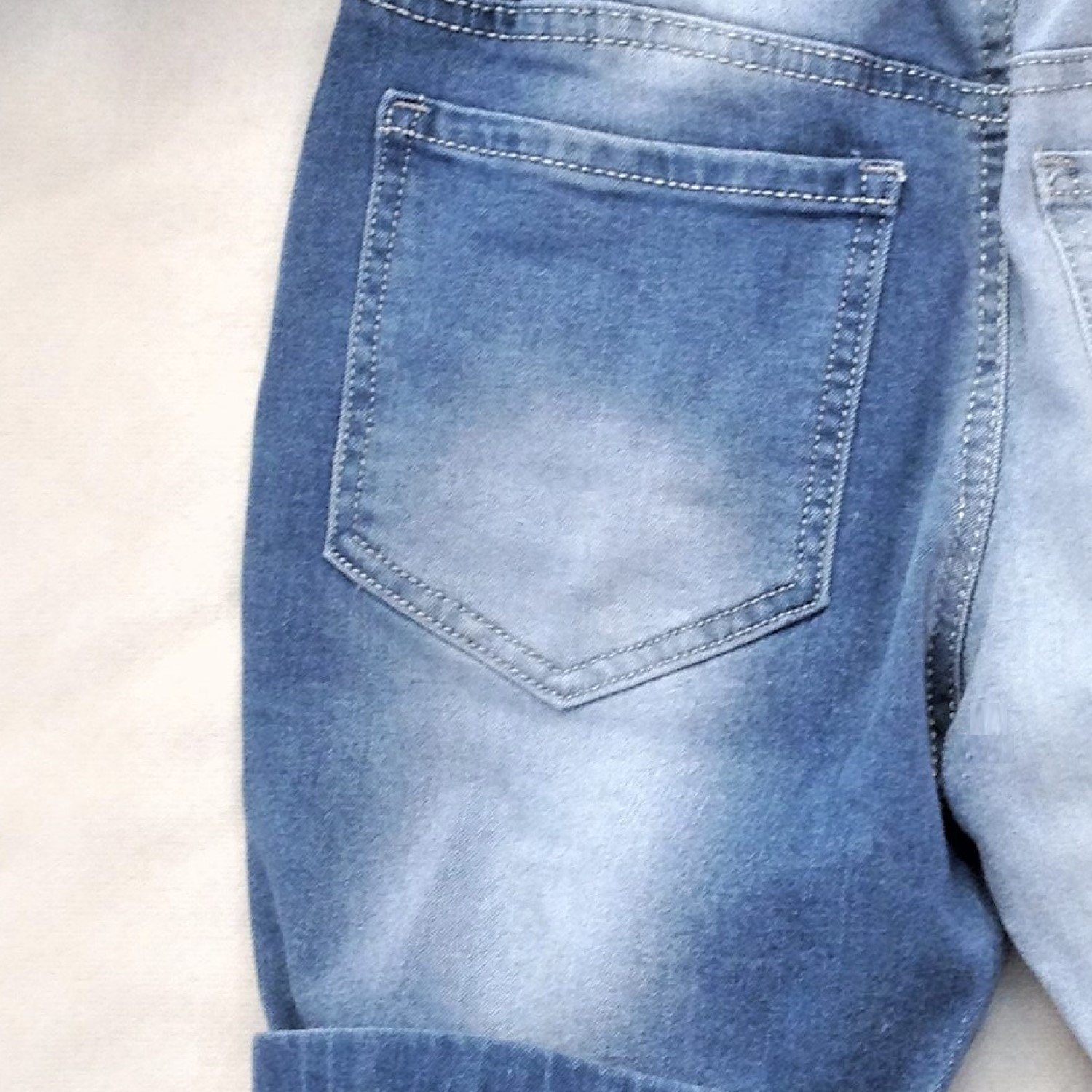 Q0001815 Quần jean lửng màu xanh wax, jean co giãn, dáng ôm body cho bé trai từ 4-8 tuổi