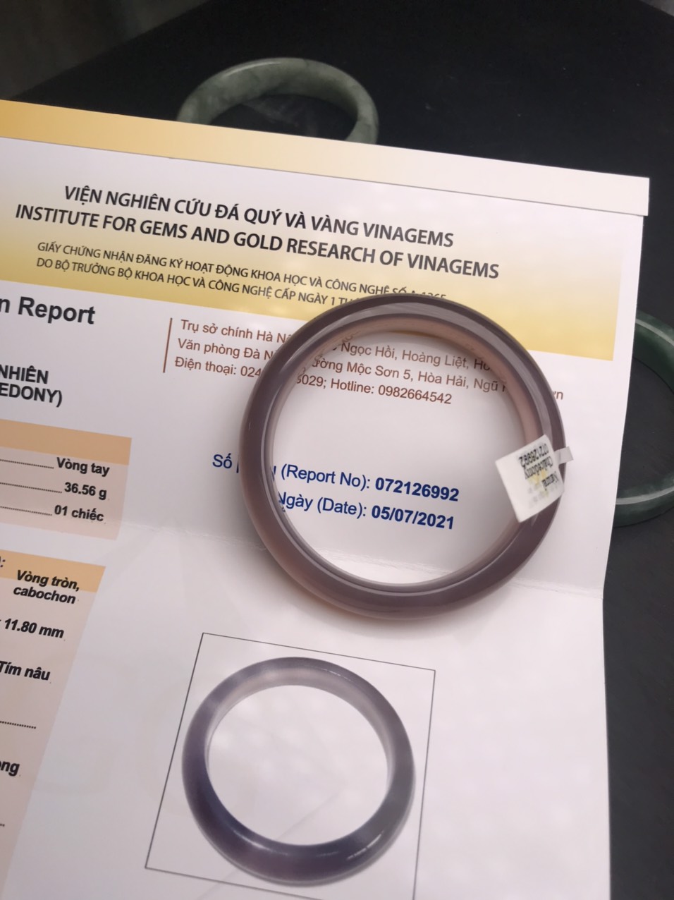 Vòng tay bảng liền ngọc đá chardonnay ni 57-58mm tặng kèm giấy kiểm định