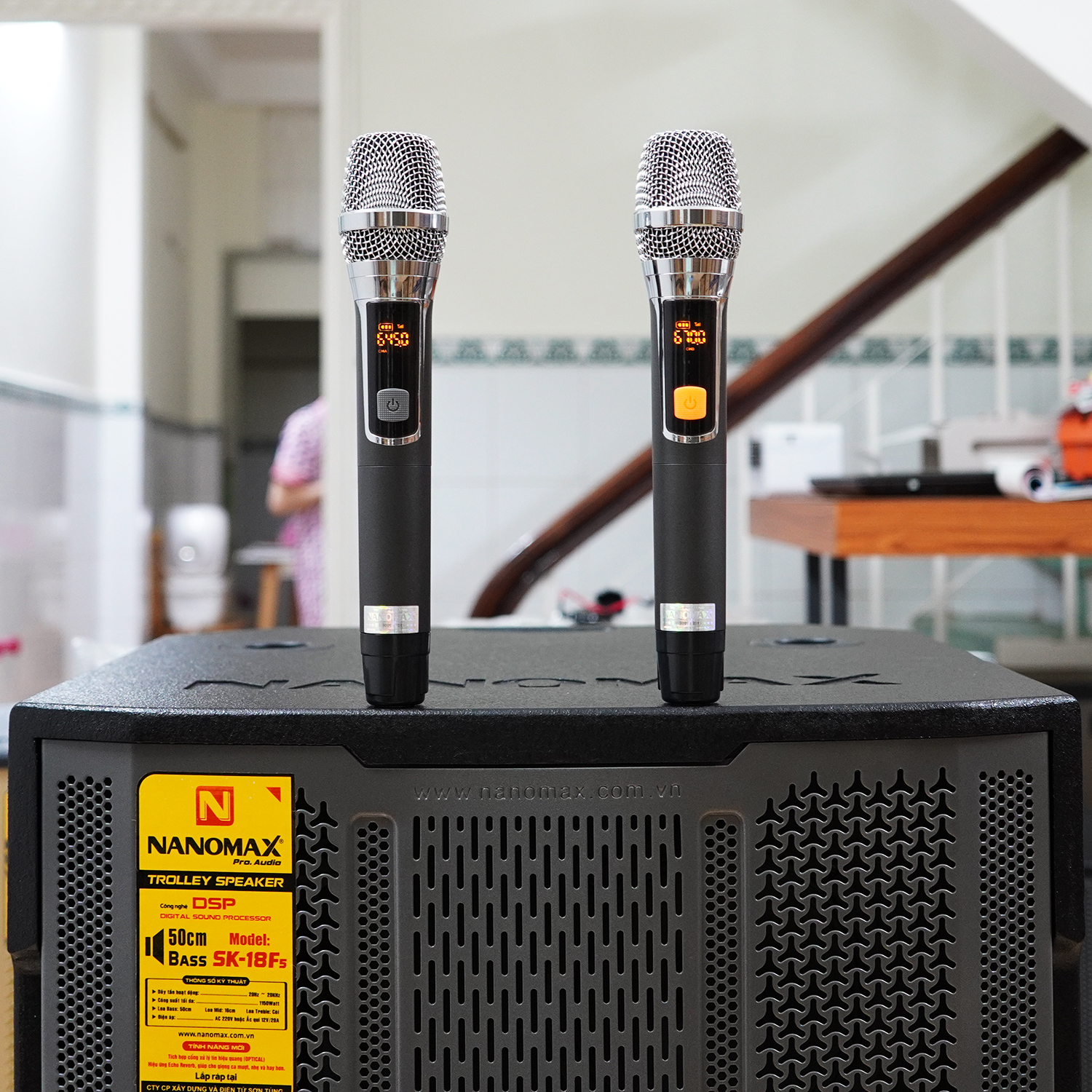 Loa Kéo Công Suất Lớn Nanomax SK-18F5 Bass 5 Tấc 50cm Công Suất 1150w Karaoke Bluetooth Lưới Xám Siêu Công Nghệ 2022 Hàng Chính Hãng