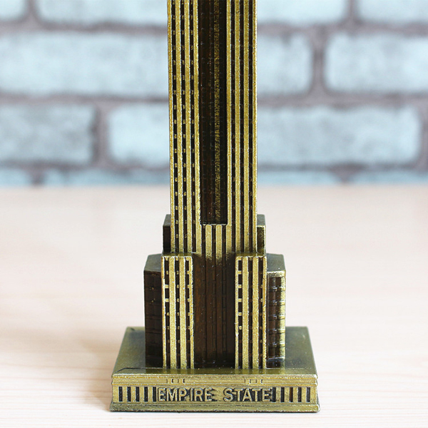 Mô hình tòa nhà Empire State cao 22 cm