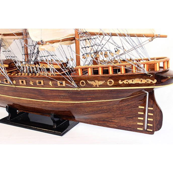 Mô hình thuyền buồm gỗ Cutty Sark 97cm đen