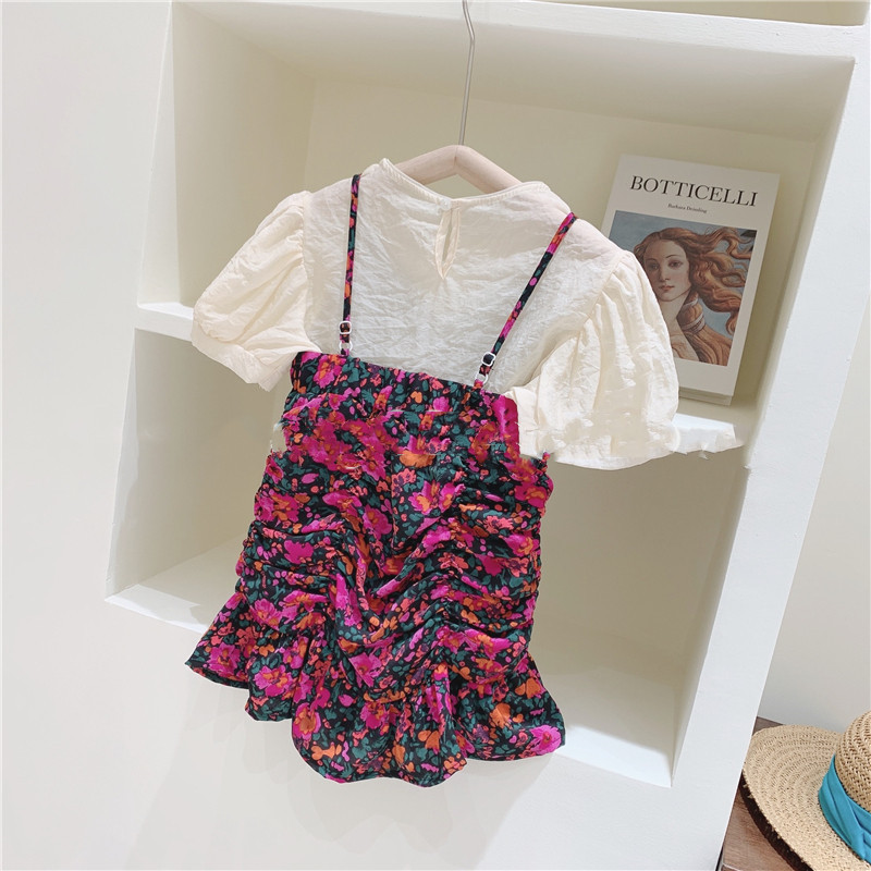 Bộ Váy Yếm Hoa Hai Dây Nhún Áo Trong Tay Phồng