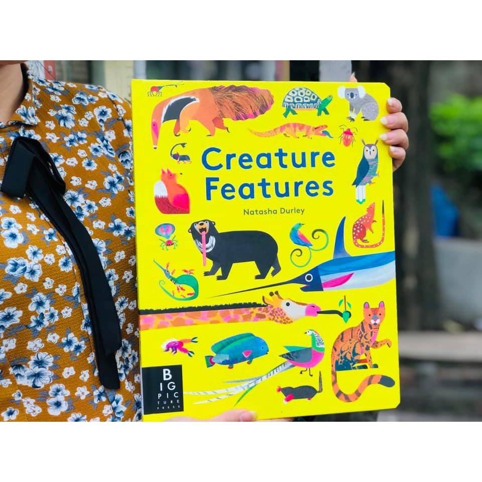 Sách Bản Quyền - Creature Features ( Thế Giới Động Vật ) - Hơn 300 Động Vật Được Phân Làm 11 Nhóm Với Các Đặc Điểm Để Con Tìm Tiểu - Á Châu Book