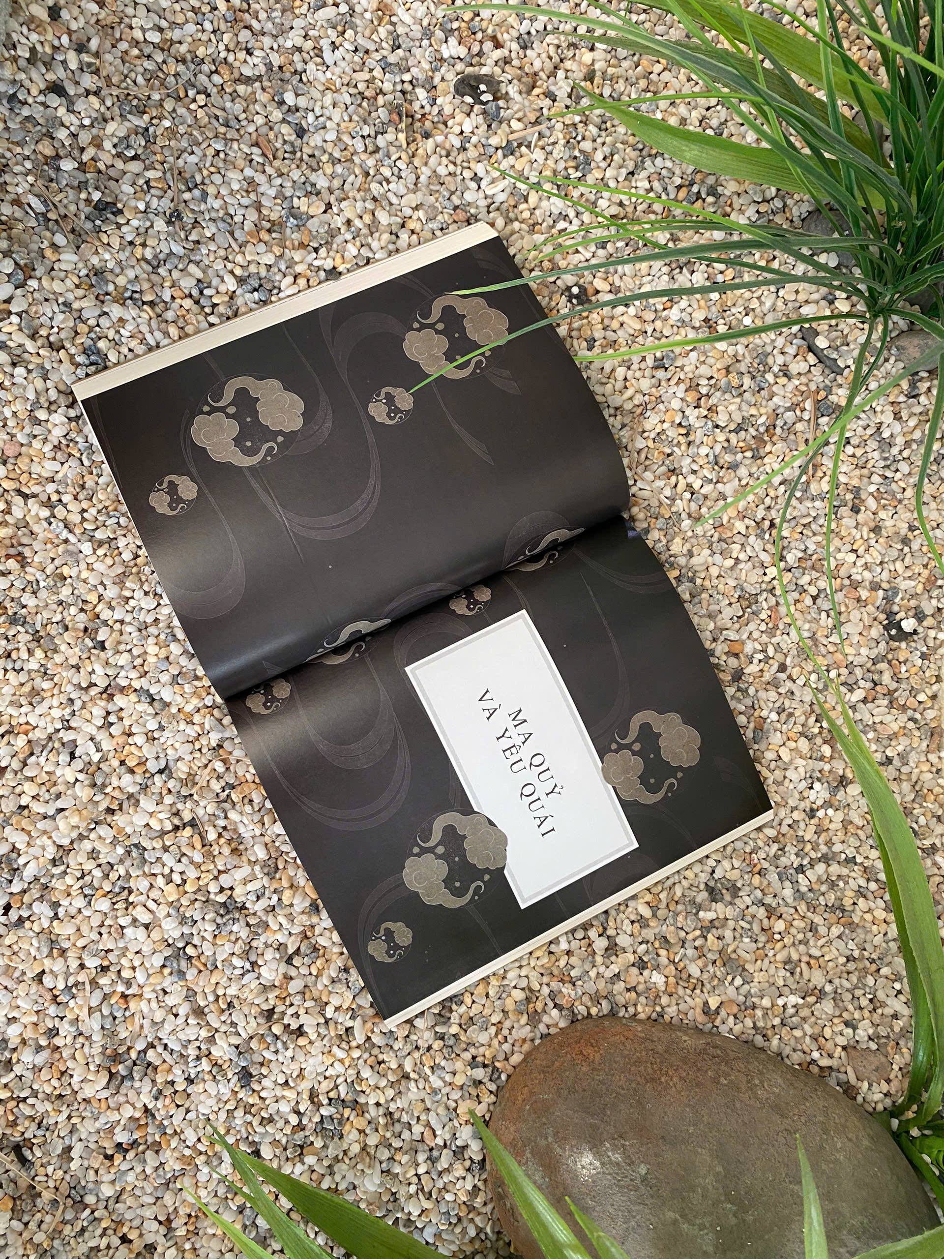 TRUYỆN CỔ NHẬT BẢN – Truyện dân gian về yêu quái và phép thuật - Nhiều tác giả - Tri Thức Trẻ