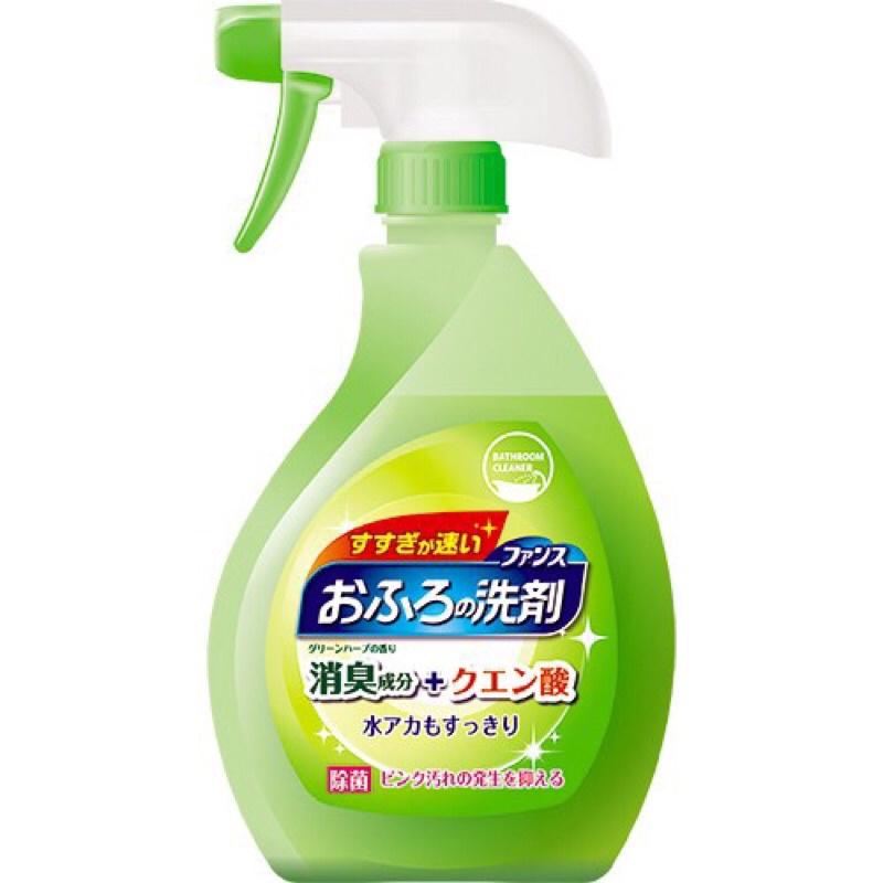 Chai xịt tẩy rửa và làm trắng lavabo, bồn tắm Daiichi
