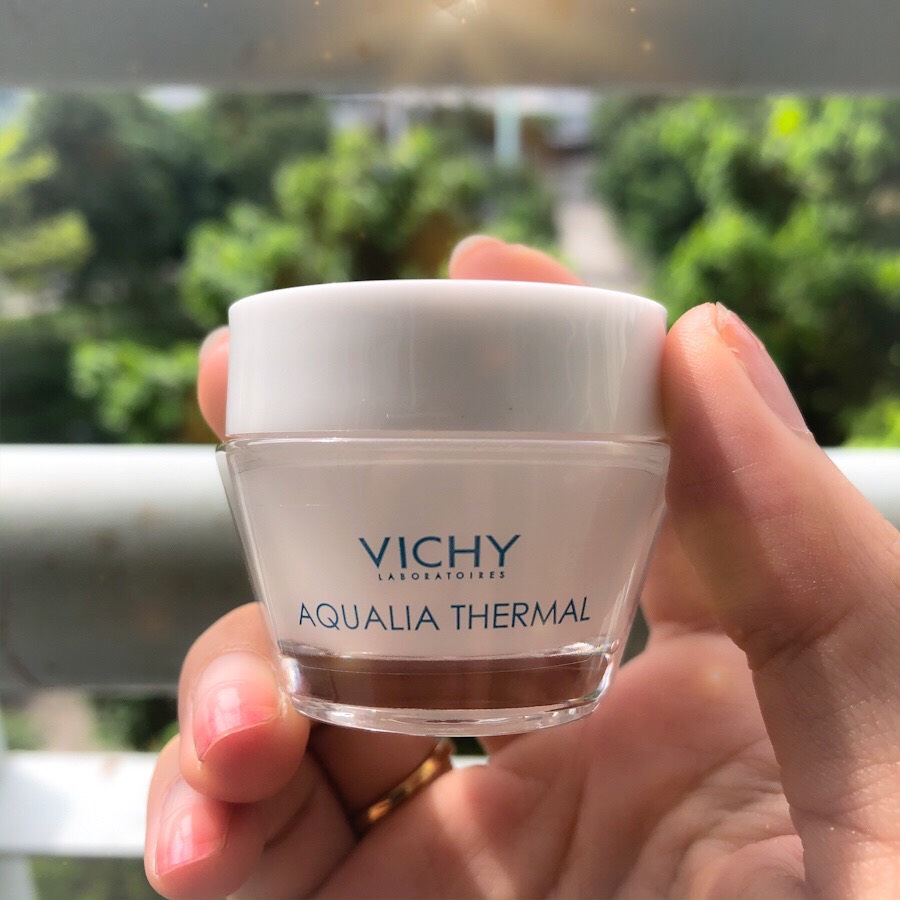 Gel Dưỡng Ẩm Kích Hoạt &amp; Giữ Nước Cho Da Thường &amp; Da Khô Vichy Aqualia Thermal Rehydrating Light Cream 15ml