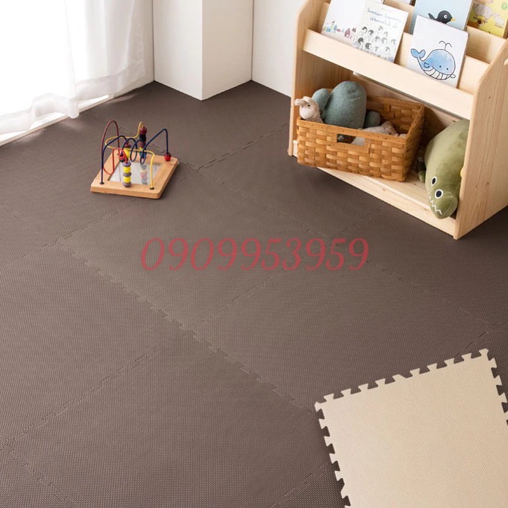 thảm xốp lót sàn size 45x45cm màu nâu và kem