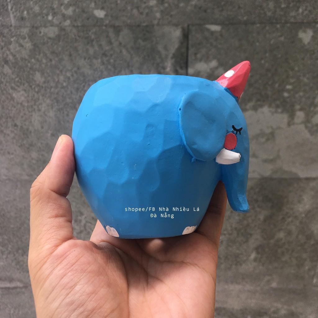 Chậu trồng cây hình thú