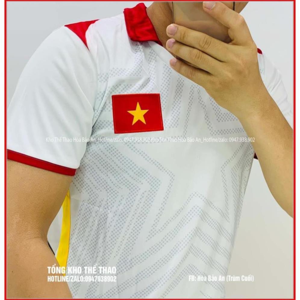 Bộ quần áo thể thao,áo bóng đá đội tuyển Việt Nam vải gai Thái,mềm,mát,mịn,thấm hút mồ hôi