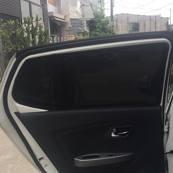 Rèm che nắng xe Toyota Wigo 2018-2022 có hút nam châm