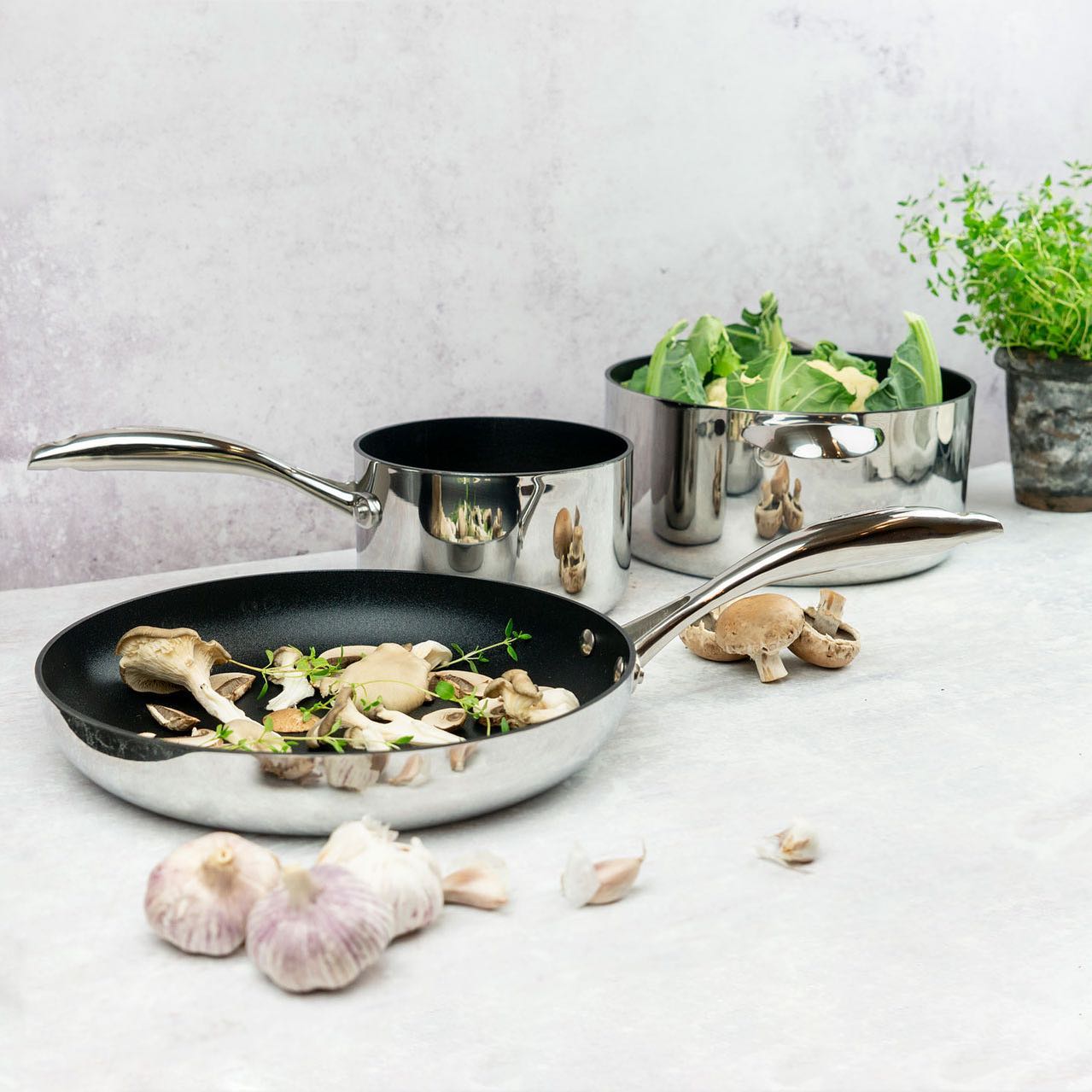 Chảo chống dính đáy từ Scanpan HaptiQ 24cm 6001002400, sản xuất tại Đan Mạch, bảo hành chống dính 3 năm