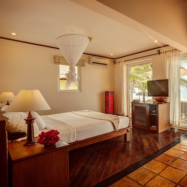 Victoria Phan Thiết Beach Resort & Spa 4* - Buffet Sáng, 02 Hồ Bơi Lớn, Bãi Biển Riêng, Trung Tâm Mũi Né