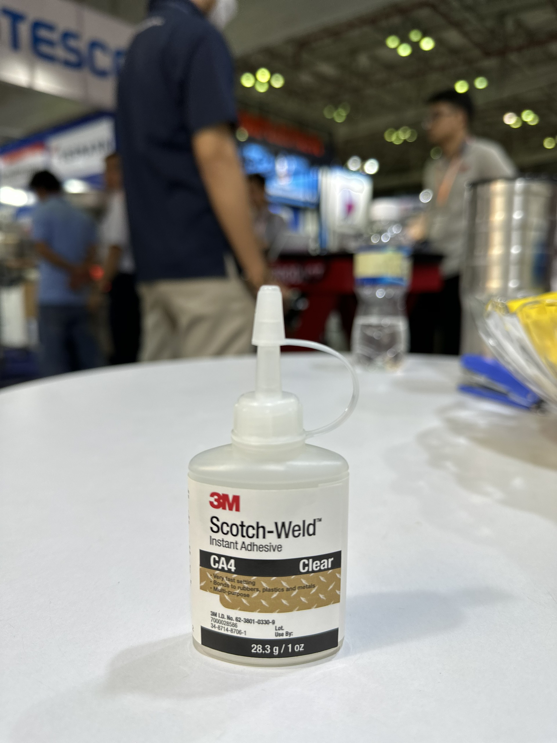 KEO DÁN NHANH 3M CA4 SCOTCH-WELD INSTANT ADHESIVE   MÀU TRONG, CHAI 28,3G