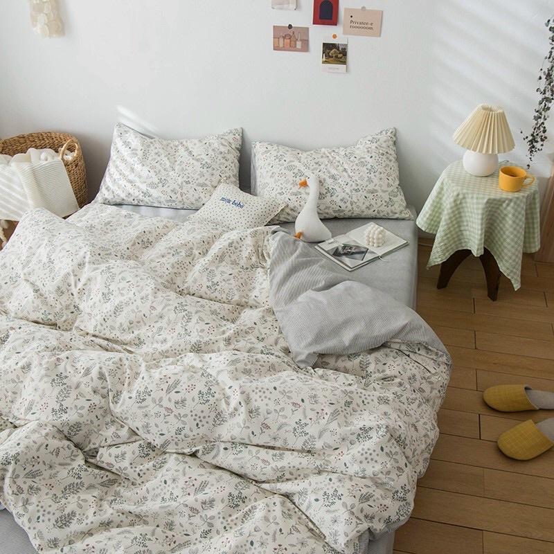 Bộ Chăn Ga Gối Cotton Living 100%Cotton Hàng Nhập Khẩu Cao Cấp 4 Món Hoa Dây Trắng Vintage