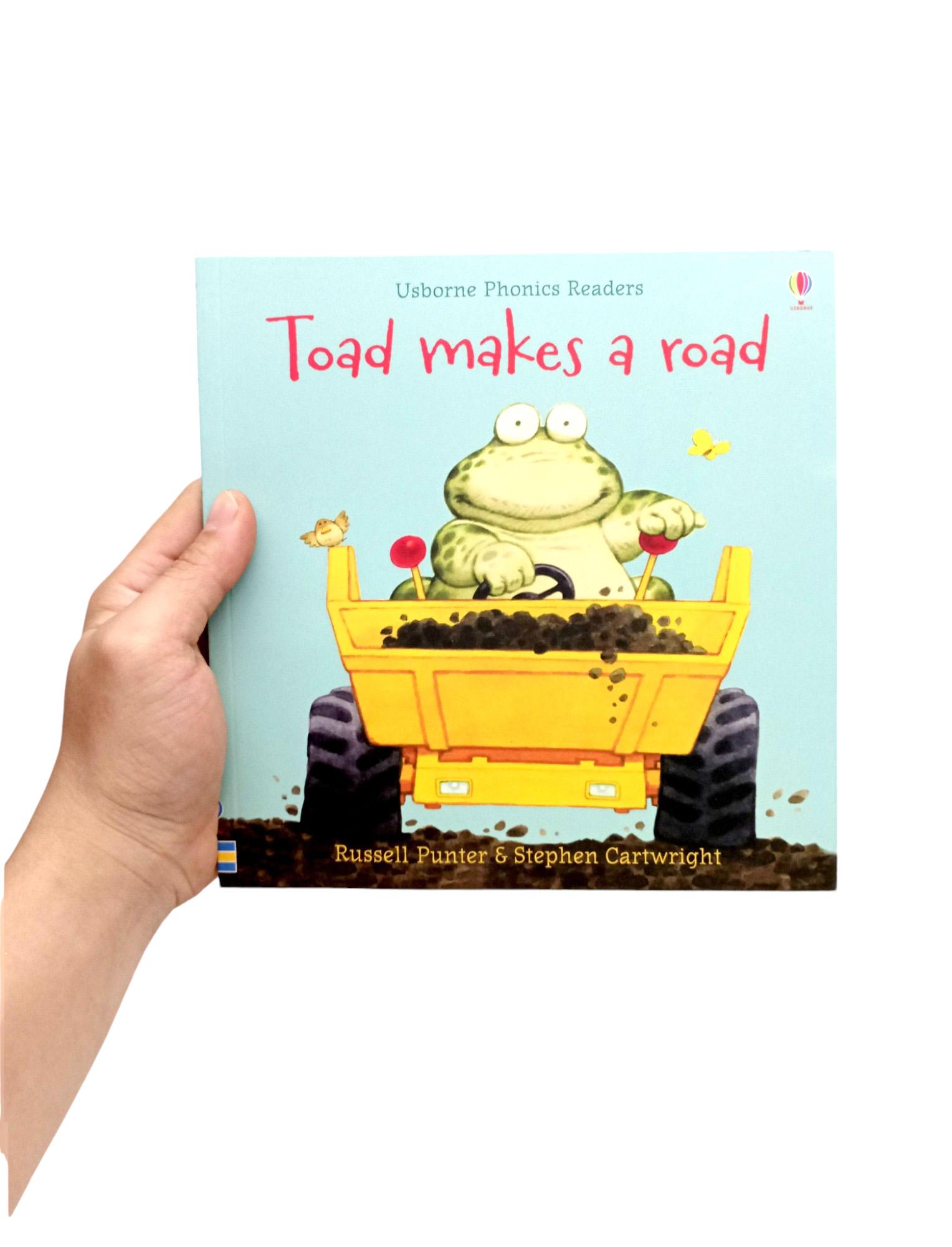Sách ngoại văn: Toad Makes A Road