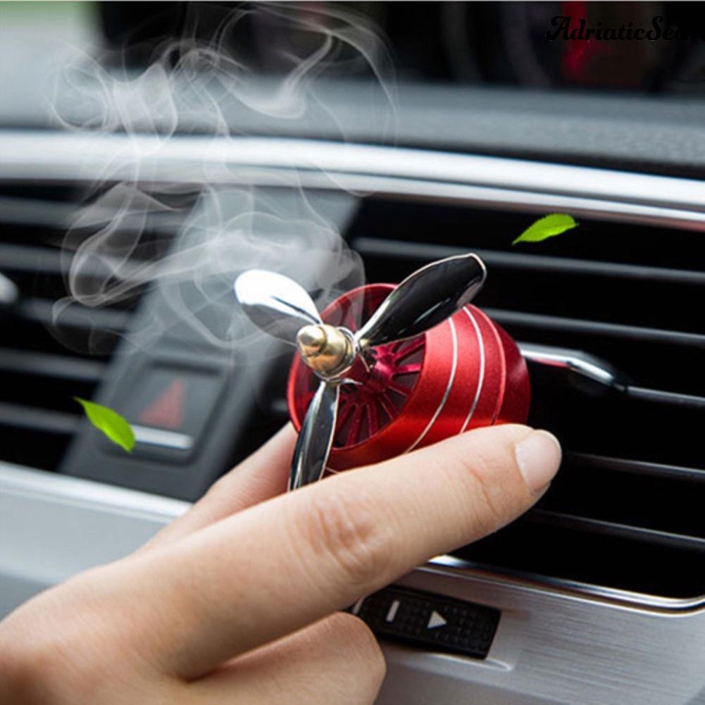 Quạt làm mát tích hợp đèn LED trang trí xe hơi