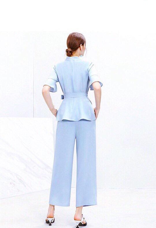 Bộ Đồ Công Sở Phong Cách Lịch Sự Sang Trọng