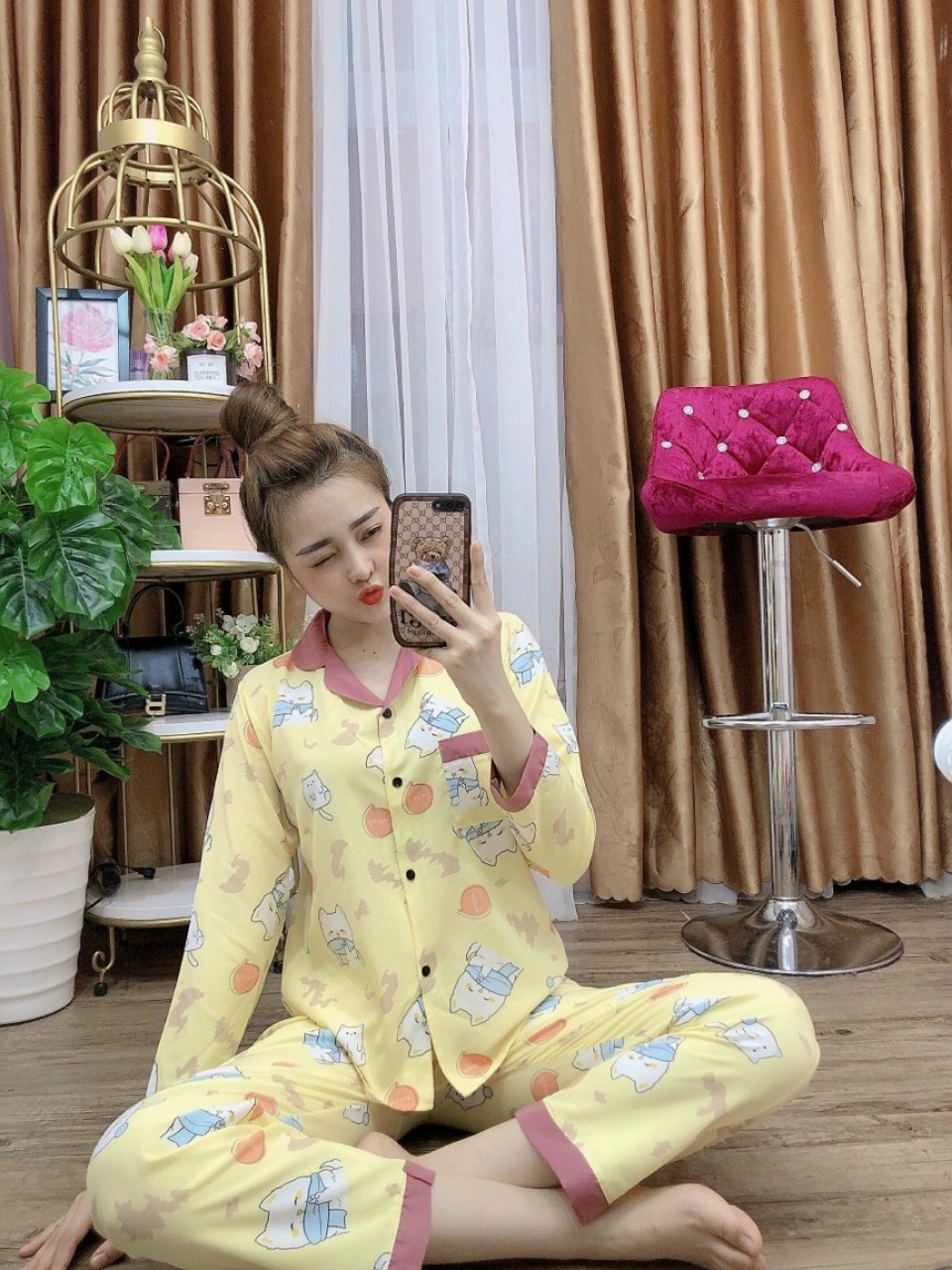 Bộ pijama mặt nhà lụa hàn cao cấp