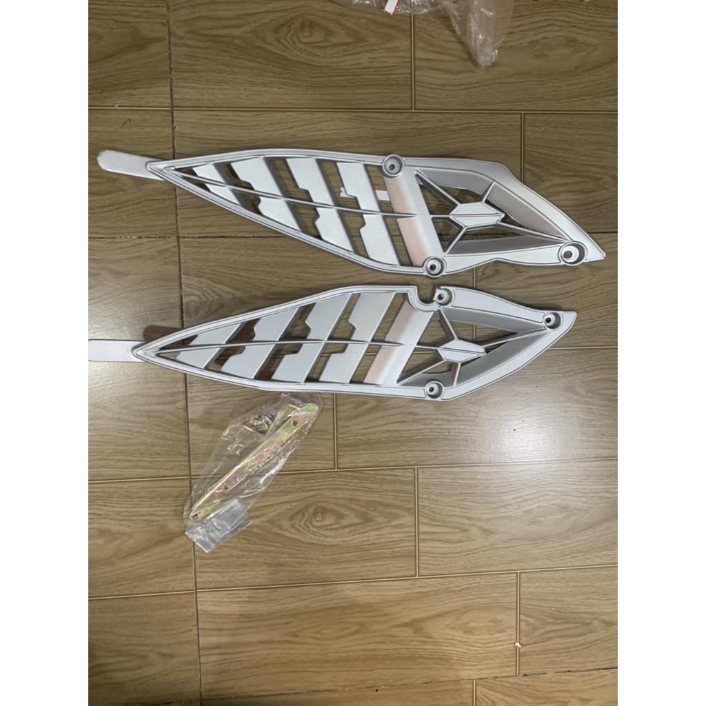 Ốp sườn xe winner x màu bạc chất liệu nhựa