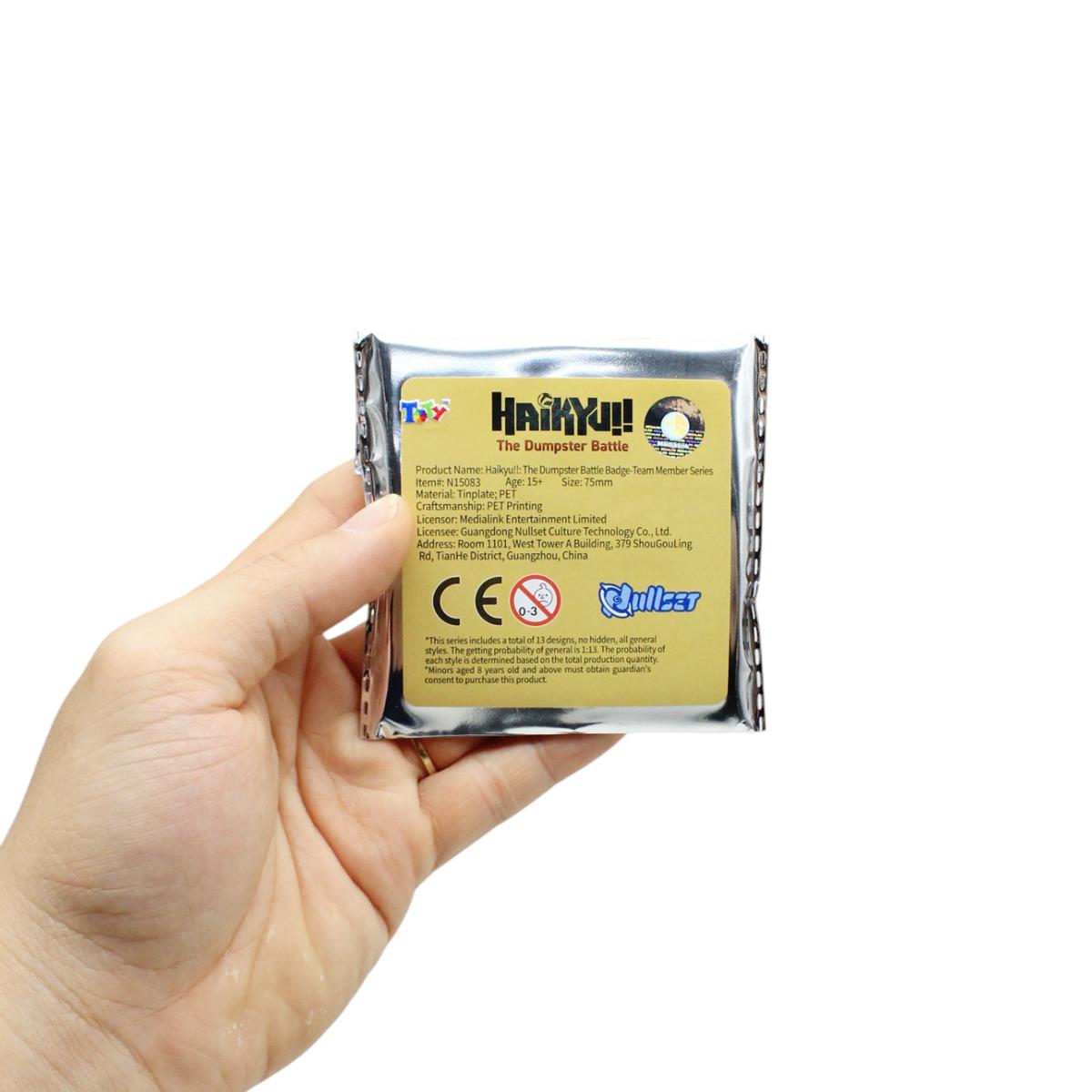 Huy Hiệu Trang Trí Haikyuu - Team Member - Nullset - ToTy NK05 (Mẫu Sản Phẩm Bên Trong Là Ngẫu Nhiên)