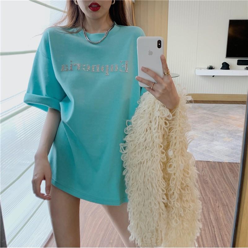 Áo phông nữ form rộng cổ tròn tay lỡ phong cách hàn