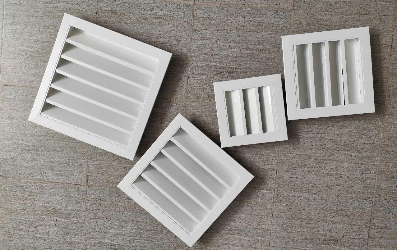 Cửa chớp nan Z 200x200, cửa louver lắp ô thoáng tránh hắt mưa