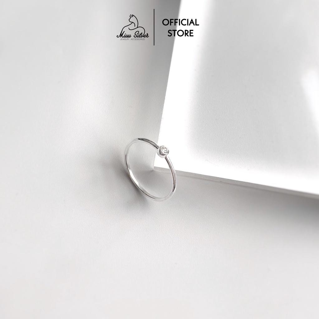 Nhẫn bạc nữ Miuu Silver, nhẫn trơn đính đá Tiny Ring