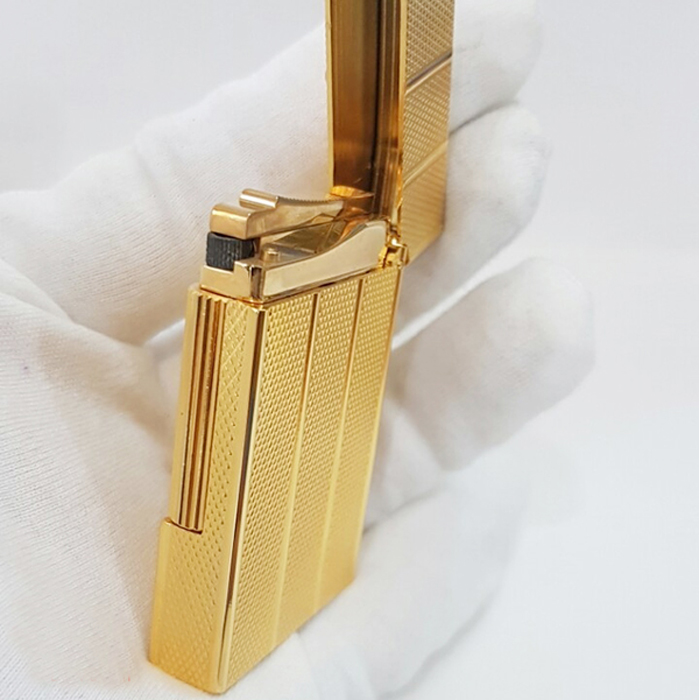 Vỏ Hột Quẹt Bật Lửa Upon D94V Họa Tiết Hình Thoi Mini Kẻ Dọc Màu Vàng - Dùng Gas Đá Cao Cấp