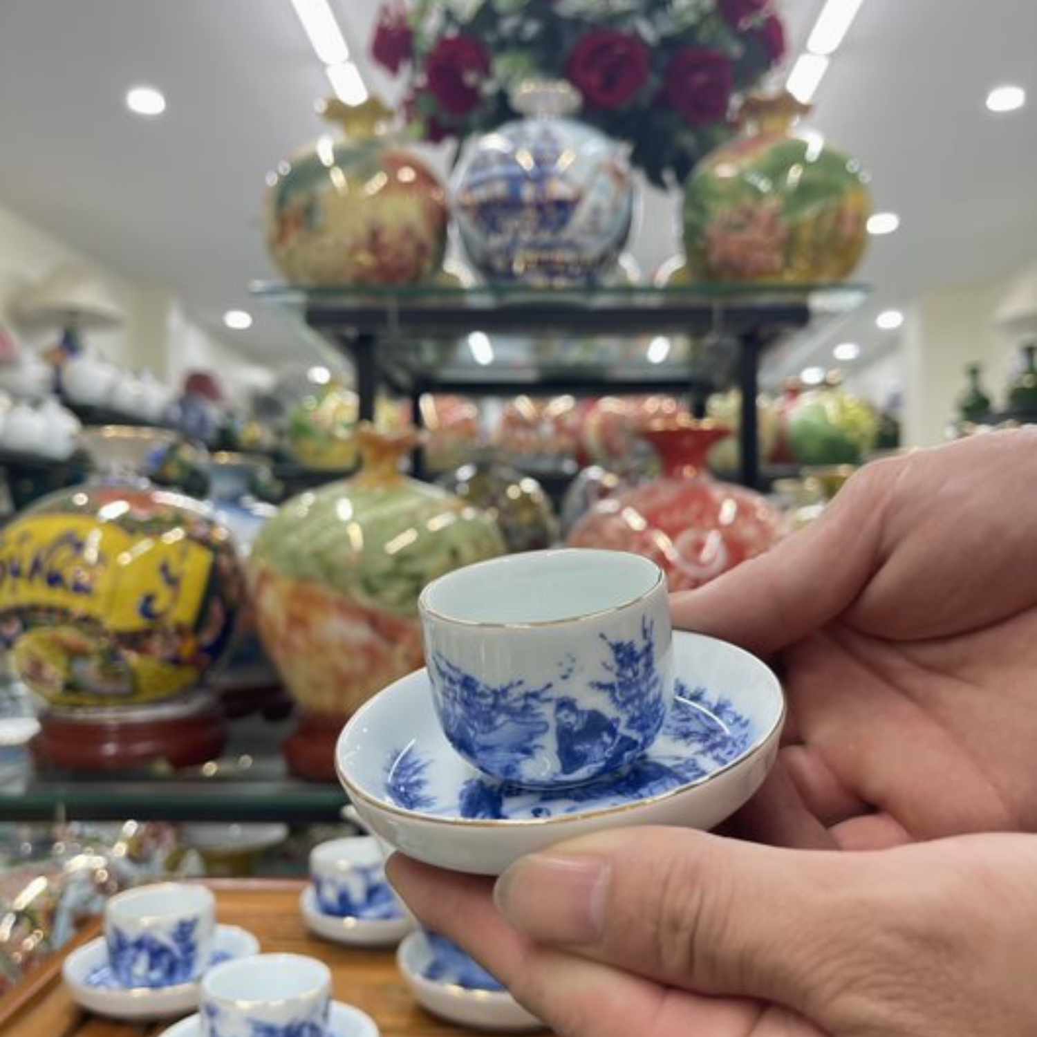 Bộ ấm chén uống trà cao cấp , bộ ấm trà Bát Tràng - thất lâm trúc hiền tay ngang
