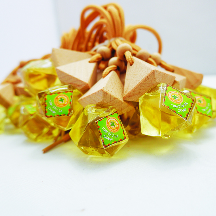 Tinh Dầu Sả Chanh Shop Thảo Dược - Treo Xe Ôtô Chai 8ml
