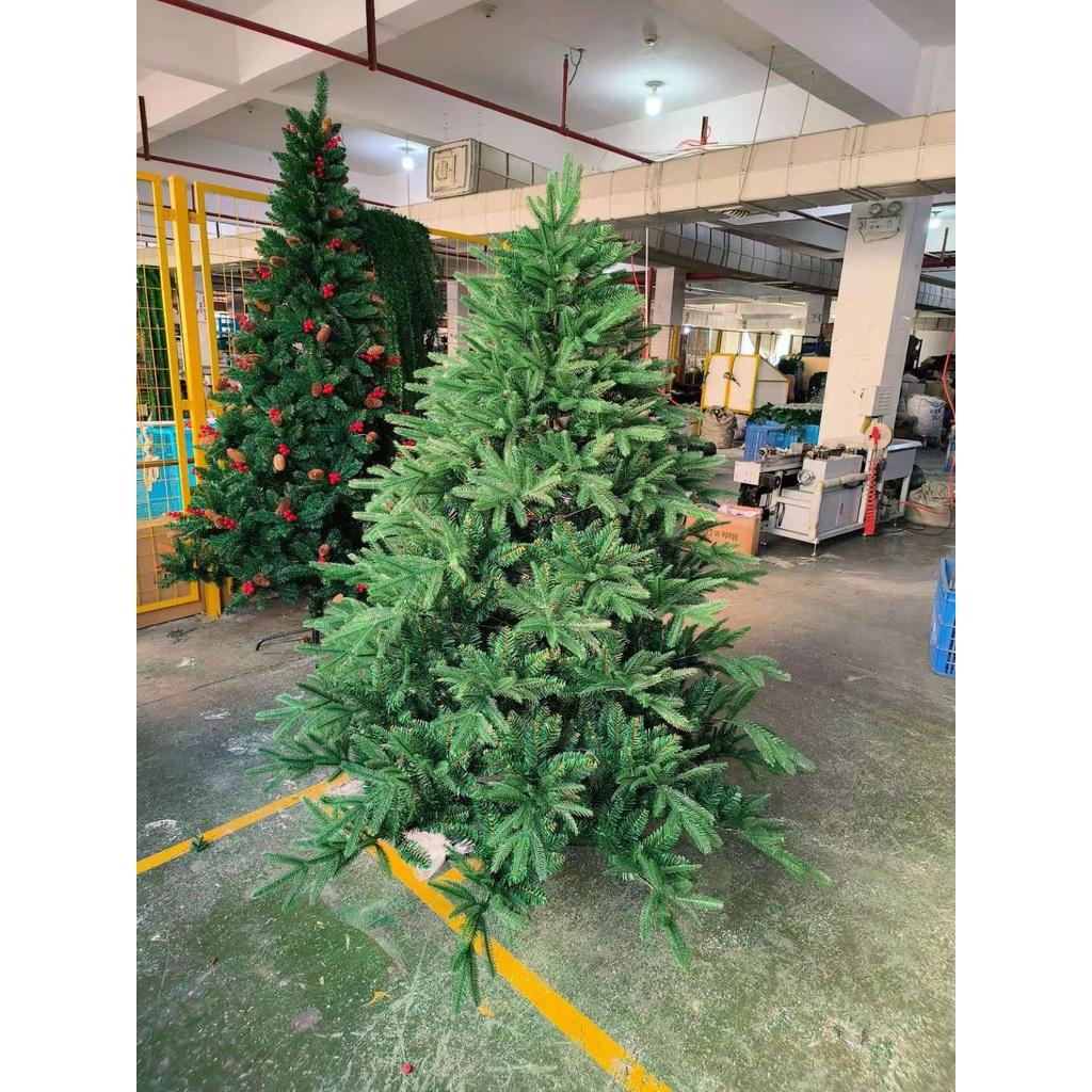 Cây thông noel Pe 1,8m cao cấp giống cây thật